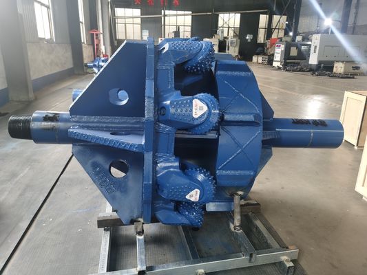 43 ιντσών 1100mm HDD Rock Reamer με 12 ιντσών Roller Bit