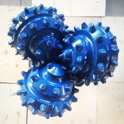 Ηλεκτρικό εργοστάσιο IADC437 374mm Tricone Roller Bit για γεωτρήσεις πηγών νερού
