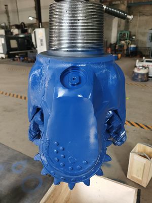 Φαρμακευτικό νήμα 6 5/8FH IADC127 393.7mm Χάλυβα Δαχτυλότρυπας Tricone Bit